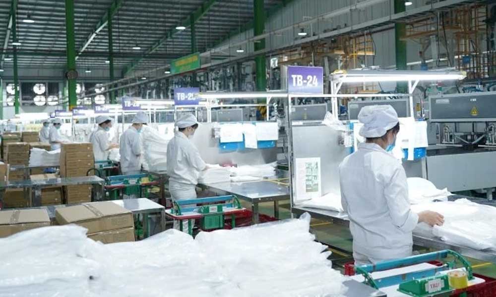 Viet Nam’s industrial production grows 8.4% in first four months of 2025